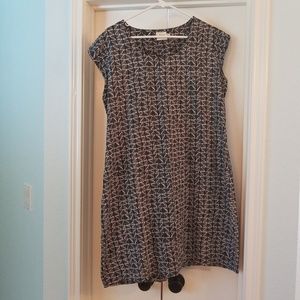 Fair Trade Mata Traders Black and White Geometric Dress XL
